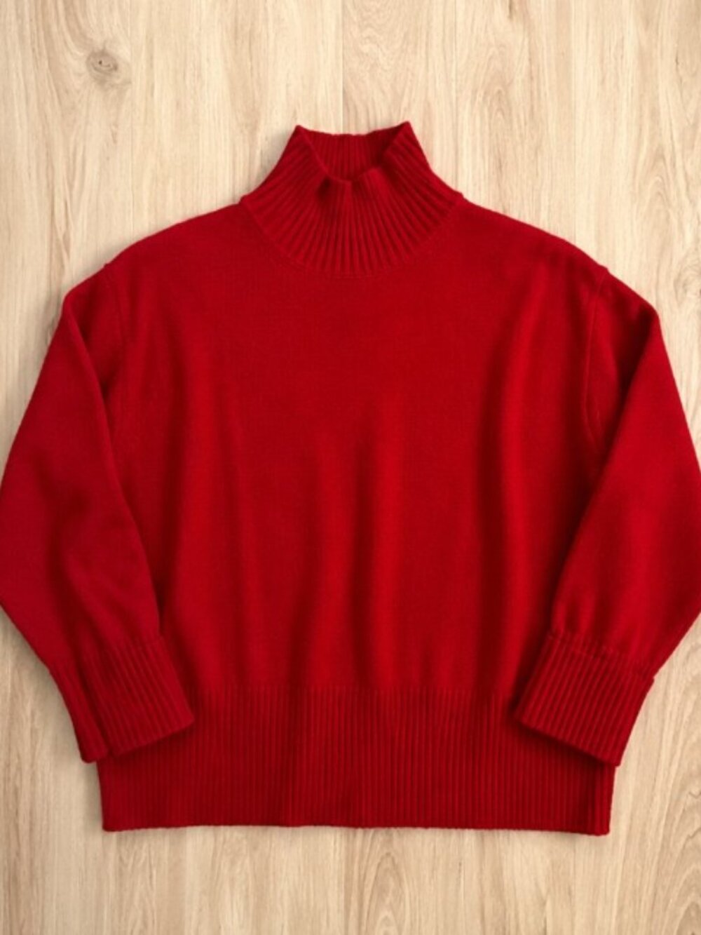 Banana Republic Factory Sweater – Size S